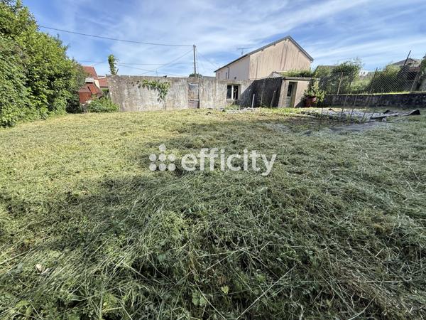 Maison
         5 pièces
        - 123 m² 179 000 € *