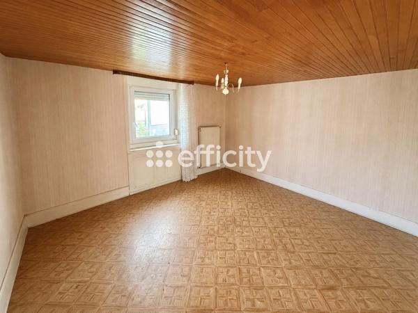 Maison
         5 pièces
        - 123 m² 179 000 € *