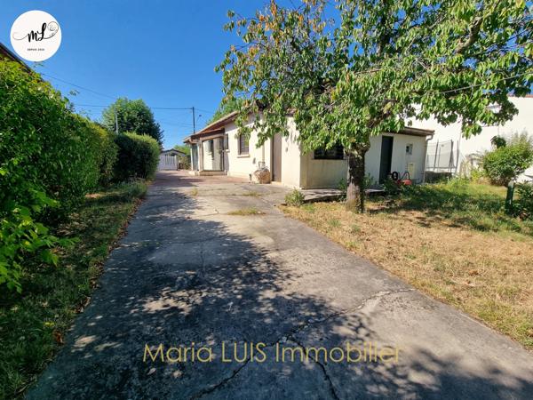 Villenave-d'Ornon (33140) - SOUS COMPROMIS - Villenave d'Ornon maison avec 2 chambres et bureau à proximité immédiate des commodité