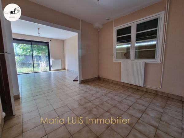 Villenave-d'Ornon (33140) - SOUS COMPROMIS - Villenave d'Ornon maison avec 2 chambres et bureau à proximité immédiate des commodité