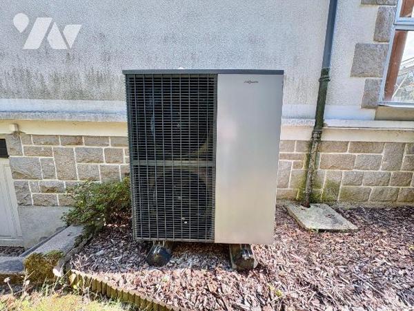 NOUVEAUTE ET SEULEMENT AU SEIN DE L'OFFICE TRENTE CINQ NOTAIRES !

Située dans une impasse tr...