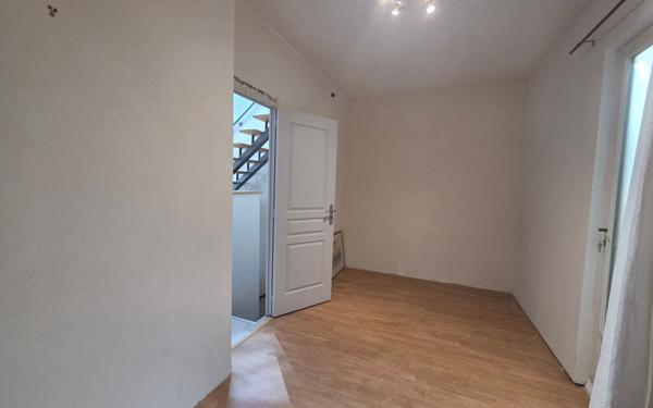 Appartement à vendre    3 pièces • 95,89 m2 Laragne-Montéglin
