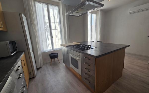 Appartement à vendre    3 pièces • 95,89 m2 Laragne-Montéglin