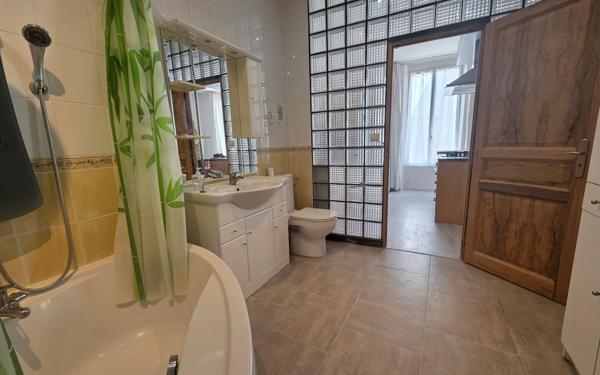 Appartement à vendre    3 pièces • 95,89 m2 Laragne-Montéglin