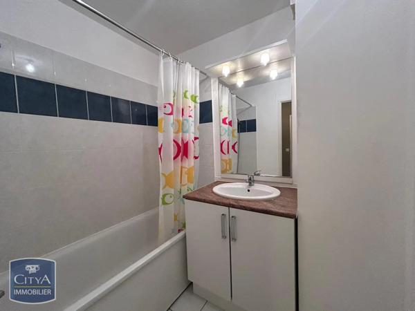 Appartement à louer 2 pièces 59.65m²