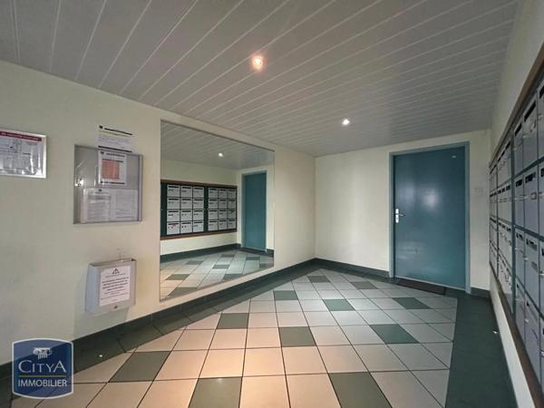 Appartement à louer 2 pièces 59.65m²