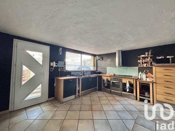 Maison à vendre 6 pièces 146 m² Nîmes