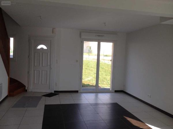 Maison individuelle à louer à Saint-Senier-sous-Avranches dans la Manche (50300), ref : 12547/356