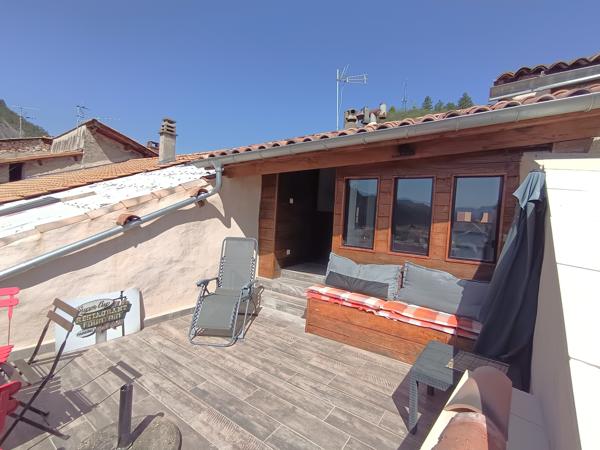 Maison
         4 pièces
        - 86 m² Exclusivité 109 000 € *