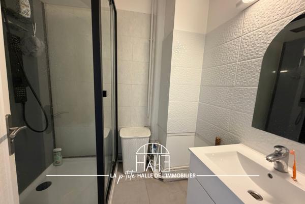 Appartement
         4 pièces
        - 76 m² Exclusivité 104 900 € *