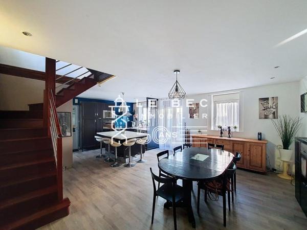 HENNEBONT : Maison de 225m² cœur de ville
