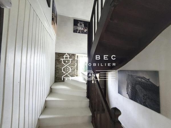 HENNEBONT : Maison de 225m² cœur de ville