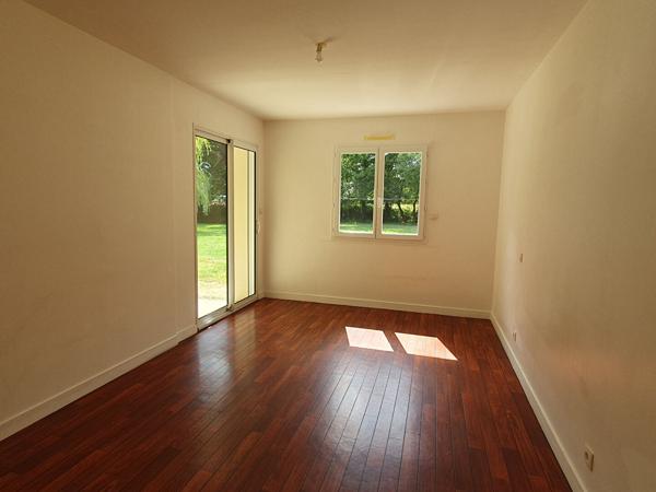 Ploemel, magnifique contemporaine sur + de 5100 m² , Ploemel