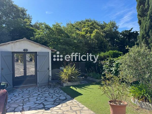 Maison
         4 pièces
        - 89 m² Bien prestige 650 000 € *