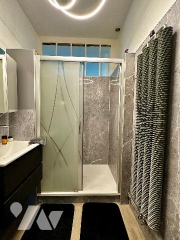 DOLE , appartement traversant 4 pièces 75,78 m²