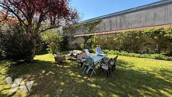 DOLE , appartement traversant 4 pièces 75,78 m²