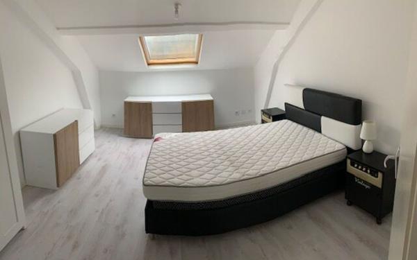 Appartement à louer    5 pièces •  Limoges