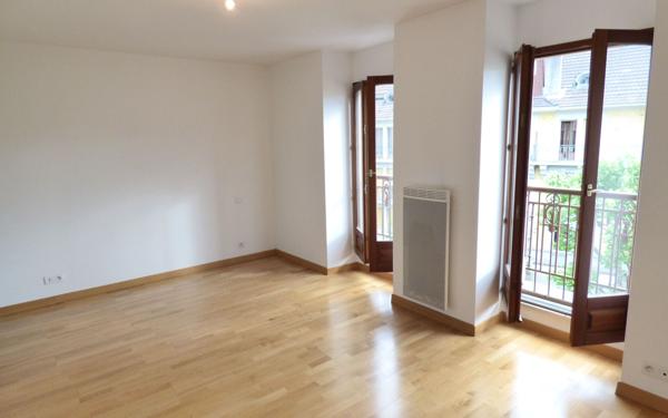 Appartement à louer    4 pièces •  La Roche-sur-Foron