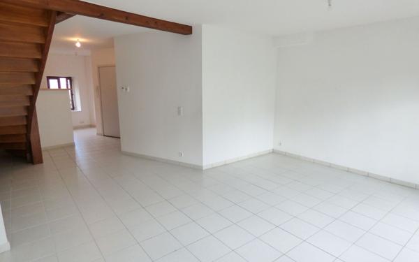Appartement à louer    4 pièces •  La Roche-sur-Foron