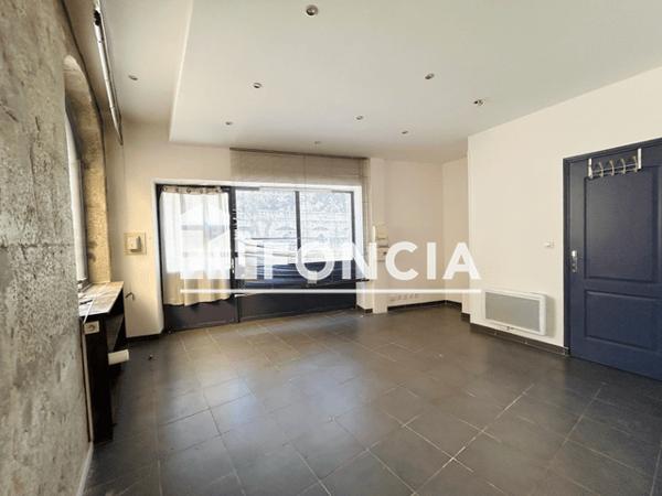 Location Local commercial 1 pièce 25 m² - 13 RUE GARIBALDI Toulon 83000
