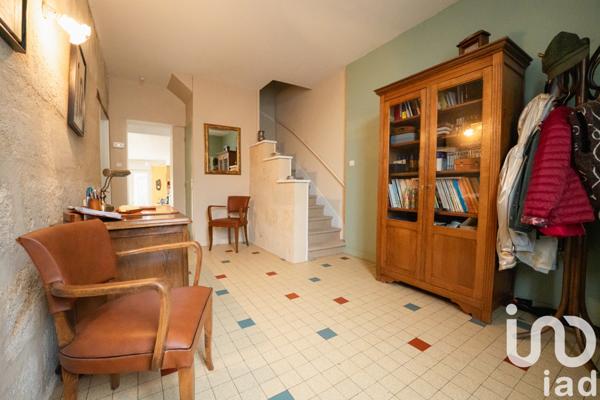 Maison à vendre 7 pièces 185 m² Doué-en-Anjou