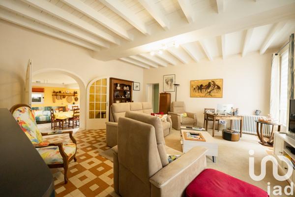 Maison à vendre 7 pièces 185 m² Doué-en-Anjou