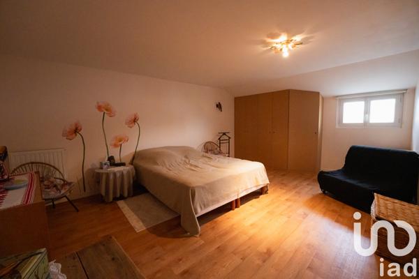 Maison à vendre 7 pièces 185 m² Doué-en-Anjou