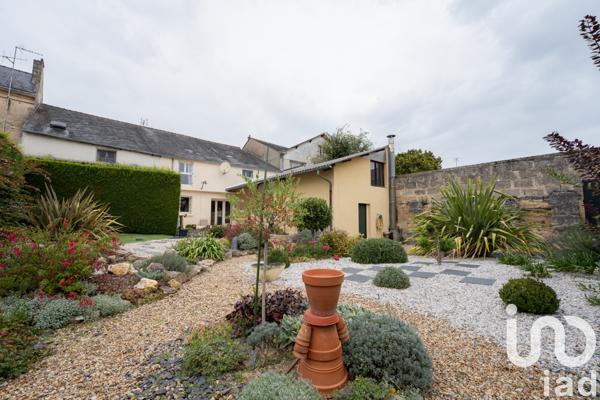 Maison à vendre 7 pièces 185 m² Doué-en-Anjou