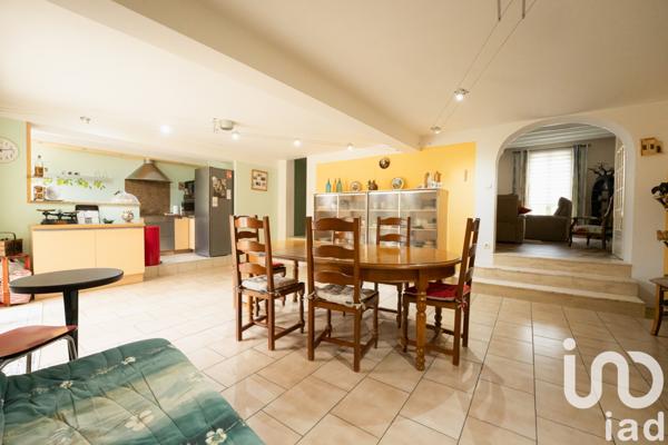 Maison à vendre 7 pièces 185 m² Doué-en-Anjou