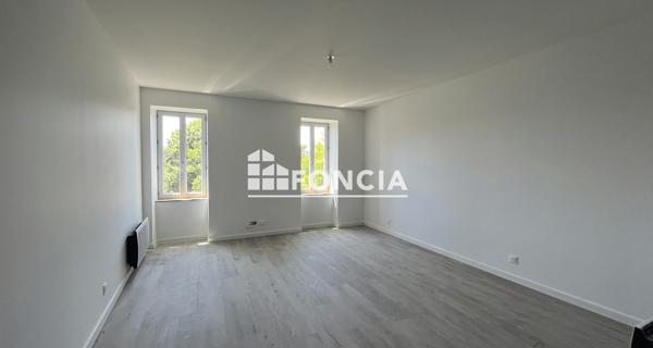 Location Appartement 2 pièces 53.01 m² - Veyre-monton 63960