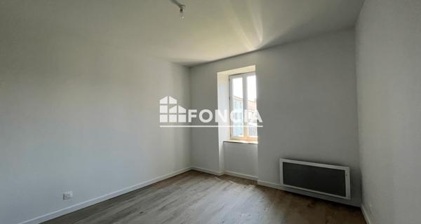 Location Appartement 2 pièces 53.01 m² - Veyre-monton 63960