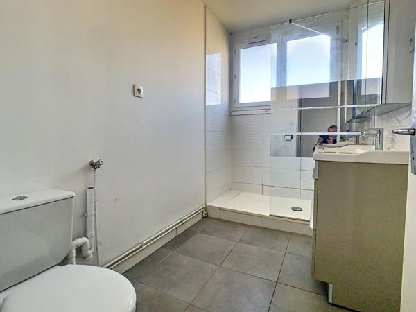 A louer Appartement Marseille 14° Le Merlan  2 pièces 47m2 résidence fermée