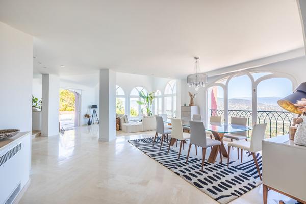 Maison à vendre |  Théoule-sur-Mer |  8 pièces | 496 m²