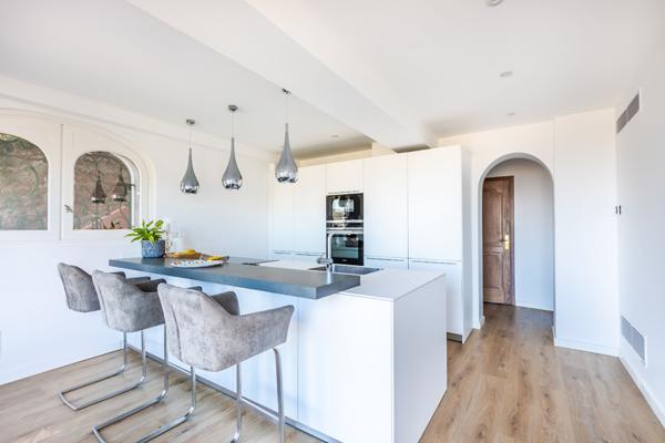 Maison à vendre |  Théoule-sur-Mer |  8 pièces | 496 m²