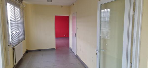 Local D’activité 1373m² – Cholet