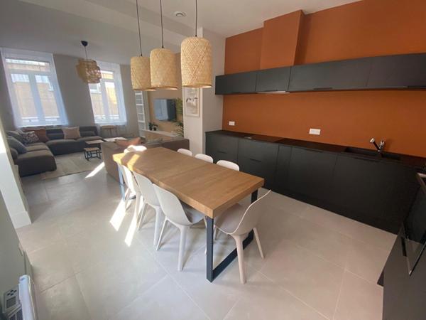 A LOUER : T1 à Lille • rue Beaucourt Decourchelle, La Catho • 680 € CC • Réf. 790-005