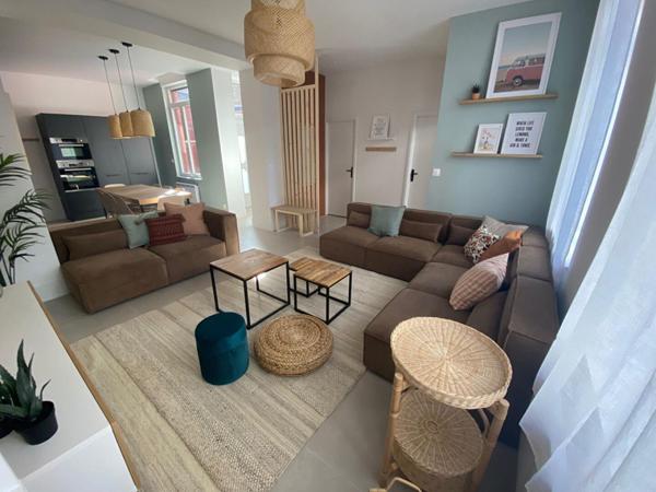 A LOUER : T1 à Lille • rue Beaucourt Decourchelle, La Catho • 680 € CC • Réf. 790-005