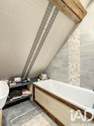 Appartement à vendre 4 pièces 108,58 m² Taninges