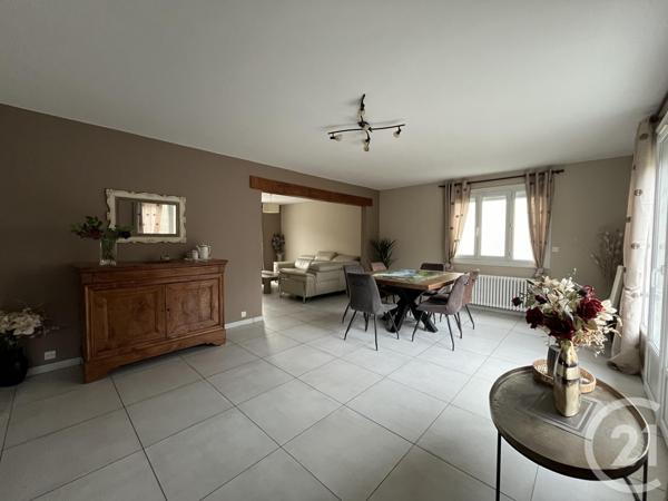 Maison à vendre  7 pièces - 175 m2 LE MESNIL ST DENIS - 78