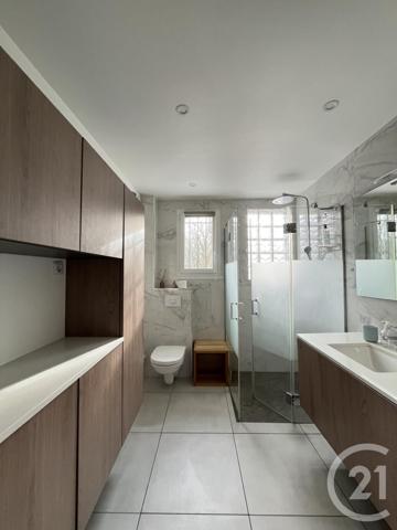 Maison à vendre  7 pièces - 175 m2 LE MESNIL ST DENIS - 78