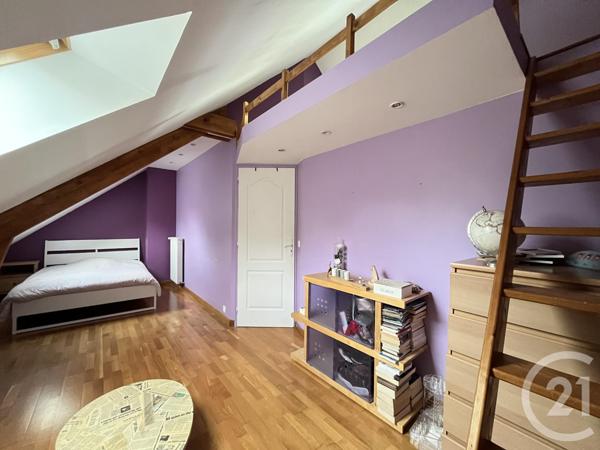 Maison à vendre  7 pièces - 175 m2 LE MESNIL ST DENIS - 78