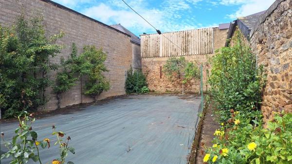 Achat - Maison | Maison de ville Ernée 53500 130 m 2 348 m 2