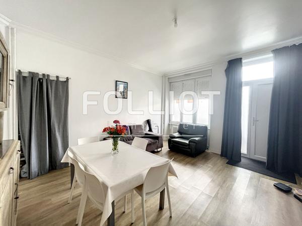 A LOUER : Maison 4 Pièces Fougeres - Réf.2023AB