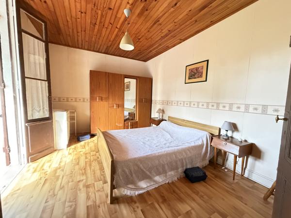 Maison 6 pièce(s) 5 chambre(s) 110 m²
