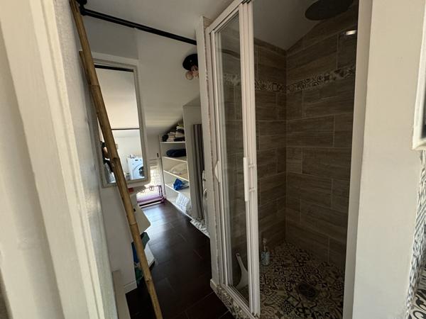 Appartement T3 60 m² à AIX EN PROVENCE AVEC TERRASSE