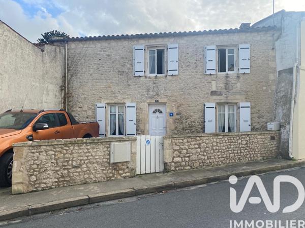 Maison à vendre 5 pièces 106 m² Bourcefranc-le-Chapus