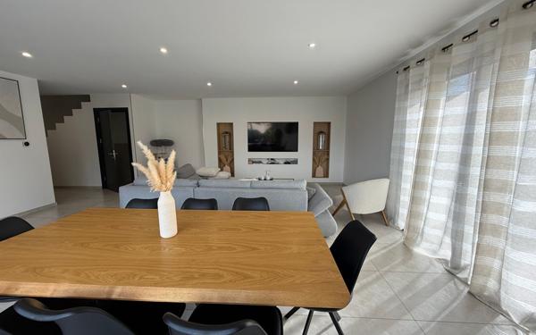 Maison à vendre    4 pièces •  Aix-les-Bains