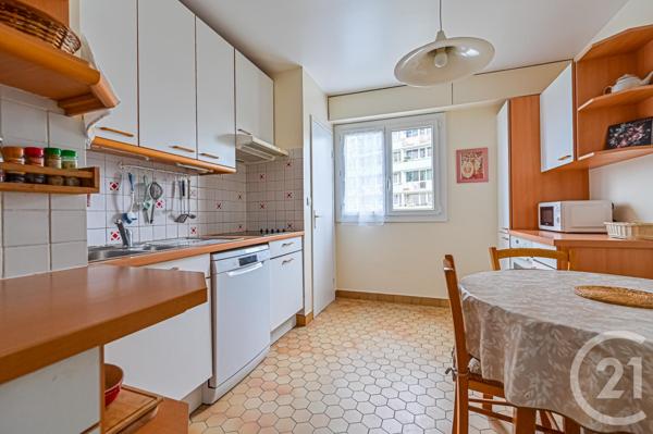 Appartement F5 à vendre  5 pièces - 101,10 m2 PARIS - 75013
