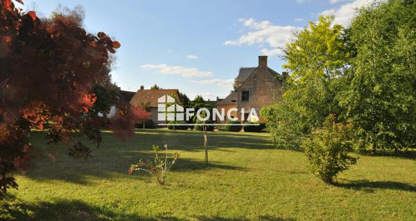 À vendre Maison 9 pièces 300 m² - Le Bailleul 72200