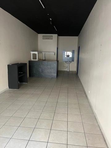 Location                                                      Local commercial
                        
                     2 pièces                      42 m2                     à Perpignan